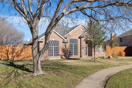 736 Cresthaven Rd, Coppell, TX