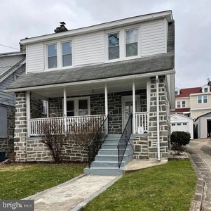 12 Kenmore Rd, Upper Darby, PA