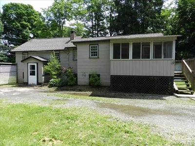 12 Tinker Town Rd, Dover Plains, NY