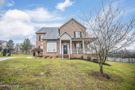 12956 Meadow Pointe Ln, Knoxville, TN
