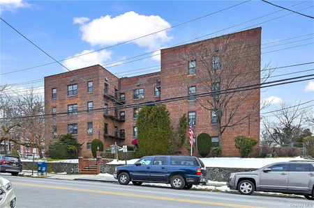 470 N Broadway, Yonkers, NY, 10701 - Photo 1