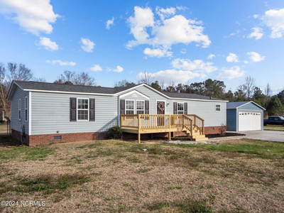 1105 Haw Branch Rd, Beulaville, NC