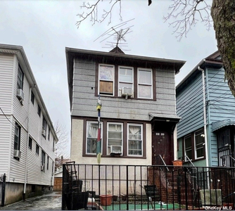 41-55 73rd Street, Queens, NY