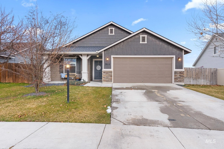 3612 S Wood River Ave, Nampa, ID