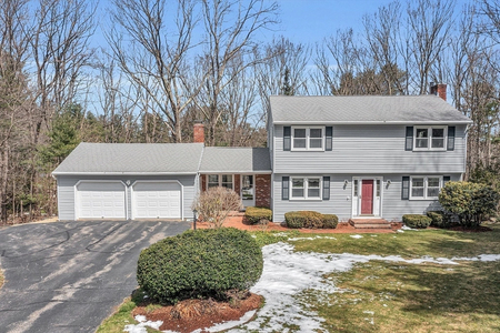 15 Lee Ln, Holden, MA