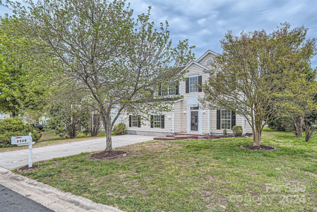 2560 Governors Pointe Ct, Concord, NC