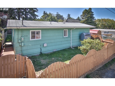 91360 Barklow Ln, Coos Bay, OR