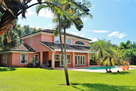 150 Hacienda Dr, Merritt Island, FL