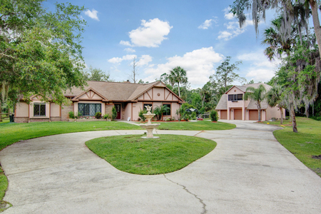 5675 Canvasback Dr, Mims, FL