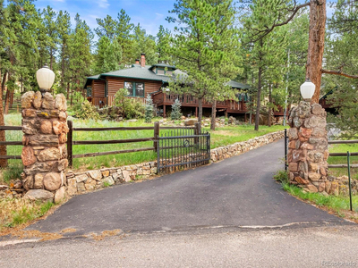 30133 Troutdale Scenic Dr, Evergreen, CO