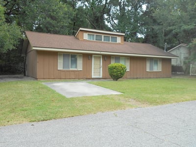 2 Twin Lakes Rd, Beaufort, SC
