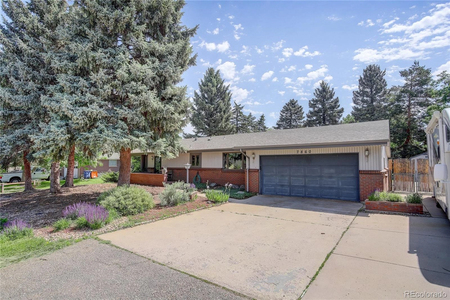 7860 Newman St, Arvada, CO