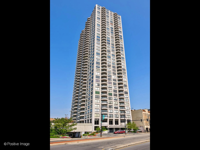 2020 N Lincoln Park West, Chicago, IL, 60614 - Photo 1