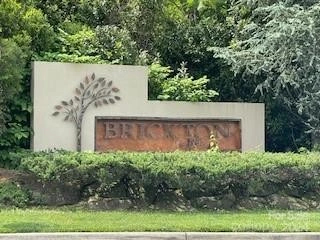 202 Brickton Village Cir, Fletcher, NC