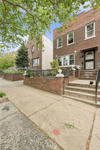 100-16 31st Avenue, Queens, NY