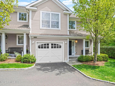 32 Cliff Ave, Greenwich, CT