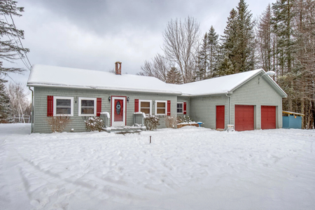 153 Old East Rd, Whitefield, NH