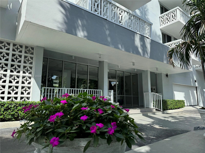 1020 Meridian Ave, Miami Beach, FL, 33139 - Photo 1