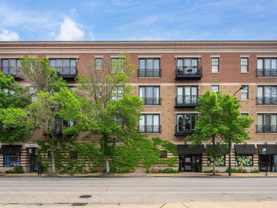 3443 N Lincoln Ave, Chicago, IL
