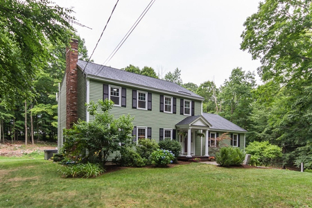 58 Buttonwood Rd, Bedford, NH