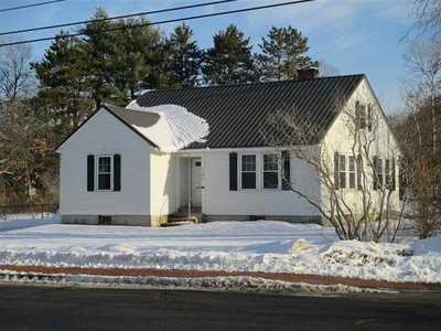 25 Concord St, Belmont, NH