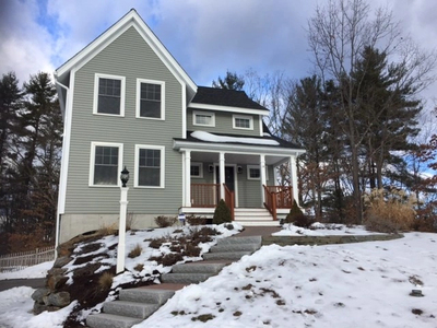 14 Winslow Dr, Exeter, NH