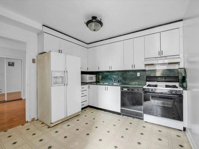 2 West End Ave, Brooklyn, NY, 11235 - Photo 1