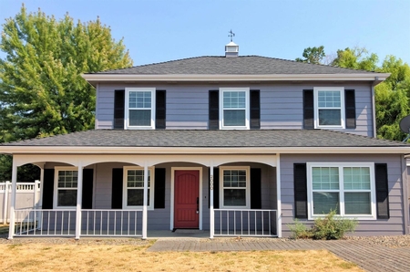 2000 Pinedale St, Medford, OR
