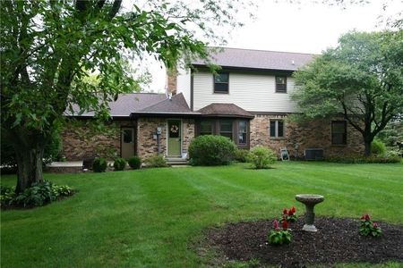 5 Greenhills Ct, Greenfield, IN