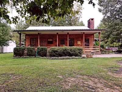 122 Crosby Rd, Moselle, MS