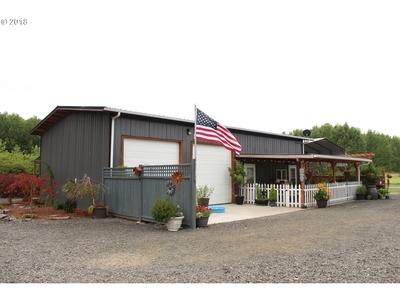 604 State Route 409, Cathlamet, WA