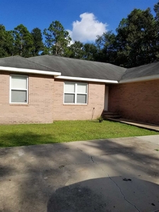 414 Mitchell Dr, Perry, FL