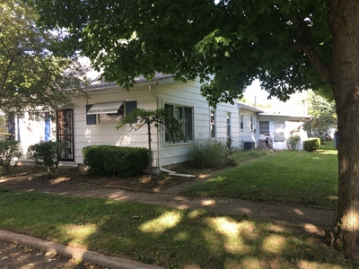 110 N Maple St, South Whitley, IN