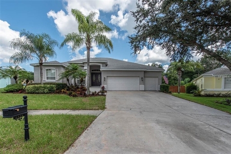 2906 Winding Trail Dr, Valrico, FL