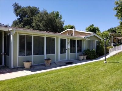 19211 Avenue Of The Oaks, Newhall, CA
