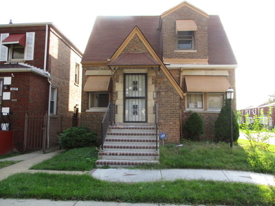 10059 S Saint Lawrence Ave, Chicago, IL