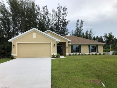 2317 Nw 42nd Pl, Cape Coral, FL