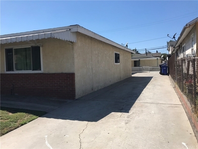 1411 S Mcdonnell Ave, Commerce, CA