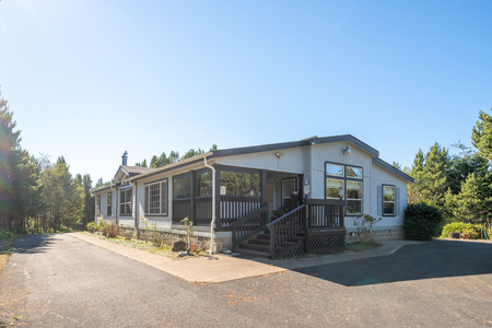 8624 Nw Kinglet St, Seal Rock, OR