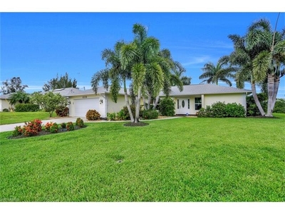 2205 Sw 2nd Ter, Cape Coral, FL
