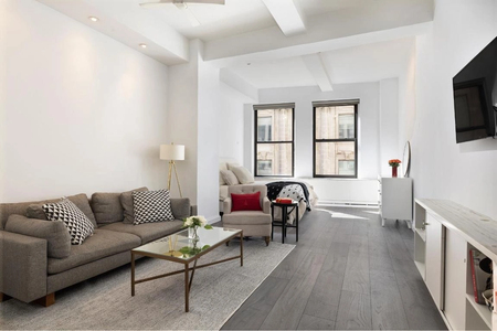 3 HANOVER Square, Manhattan, NY, 10004 - Photo 1