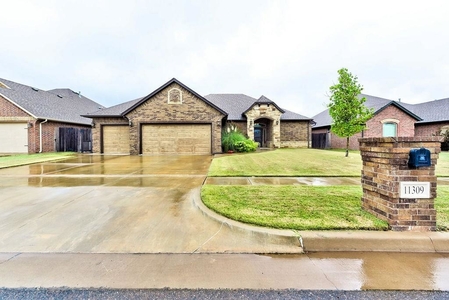 11309 Sw 39th St, Mustang, OK