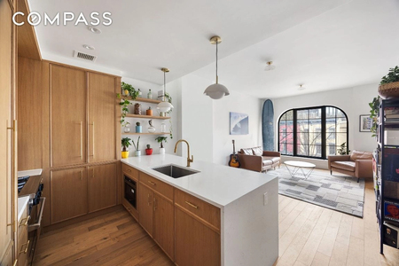 533 Pacific Street, Brooklyn, NY, 11217 - Photo 1