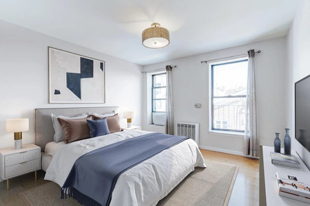 544 E 11th Street, Manhattan, NY, 10009 - Photo 1
