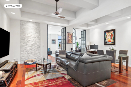 529 W 42ND Street, Manhattan, NY, 10036 - Photo 1