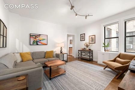 222 E 82nd Street, Manhattan, NY, 10028 - Photo 1