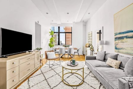 310 E 46th Street, Manhattan, NY, 10017 - Photo 1