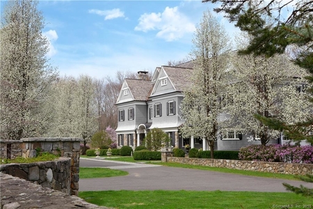 2 Valley Ln, New Canaan, CT