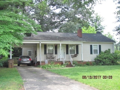 609 Westover Ter, Shelby, NC
