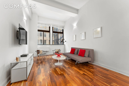 310 E 46th Street, Manhattan, NY, 10017 - Photo 1